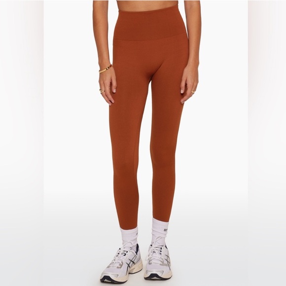 SET Active Pants - NWT Set Active Sculptflex Seamless Leggings in Spritz Women’s Size M Athleisure